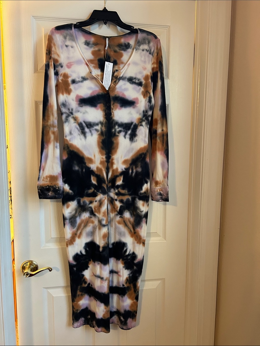 YFB-Tie-Dye Long Sleeve Maxi Dress in Black, Brown, Pink & Cream-M